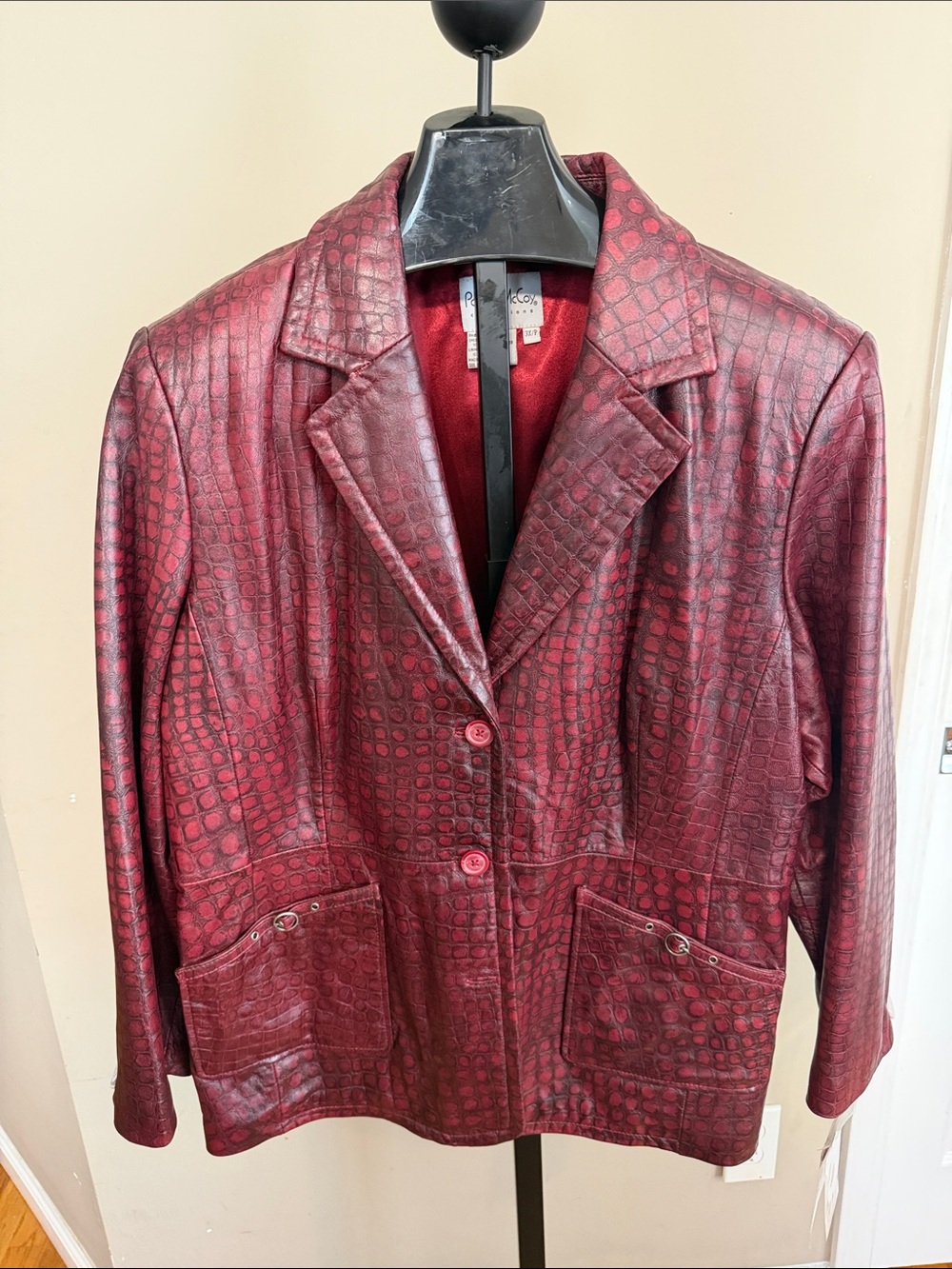 Pamela McCoy Burgundy Faux-Croc Blazer Jacket with Patch Pockets